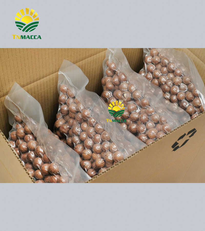 17.gia-hat-macca-da-tach-vo-ngon-boc-san-dong-hop-tai-vinmart-ha-noi-